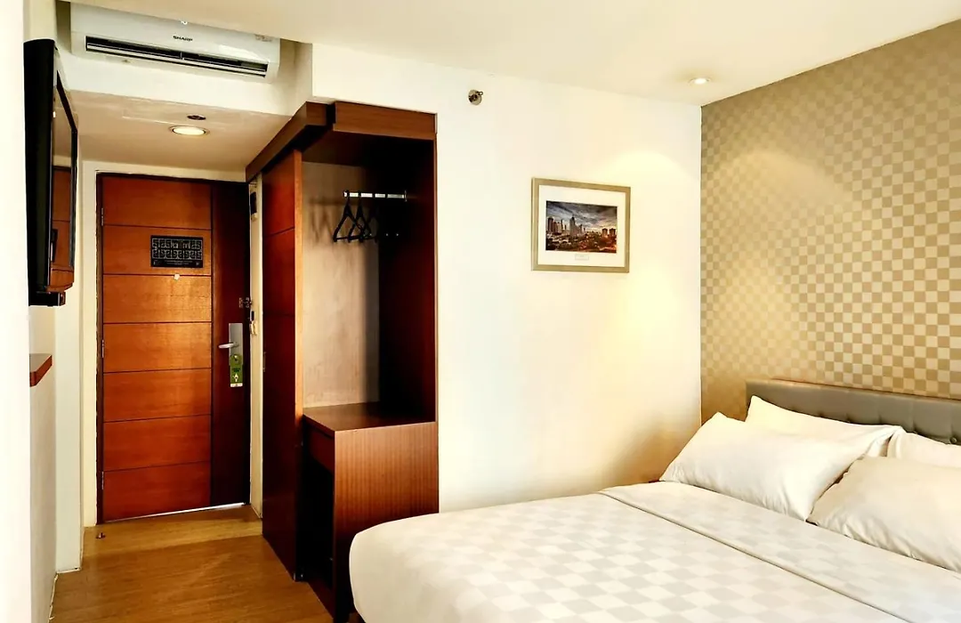 M Hotel Jakarta-1